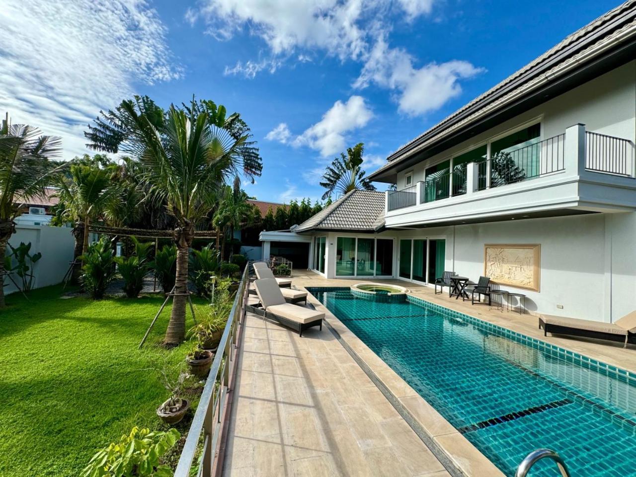 Johanna Villa By G Estate Phuket Ban Saiyuan Exterior foto